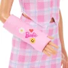 Barbie Fashionistas Barbie-Nukke Kipsatulla Kädellä