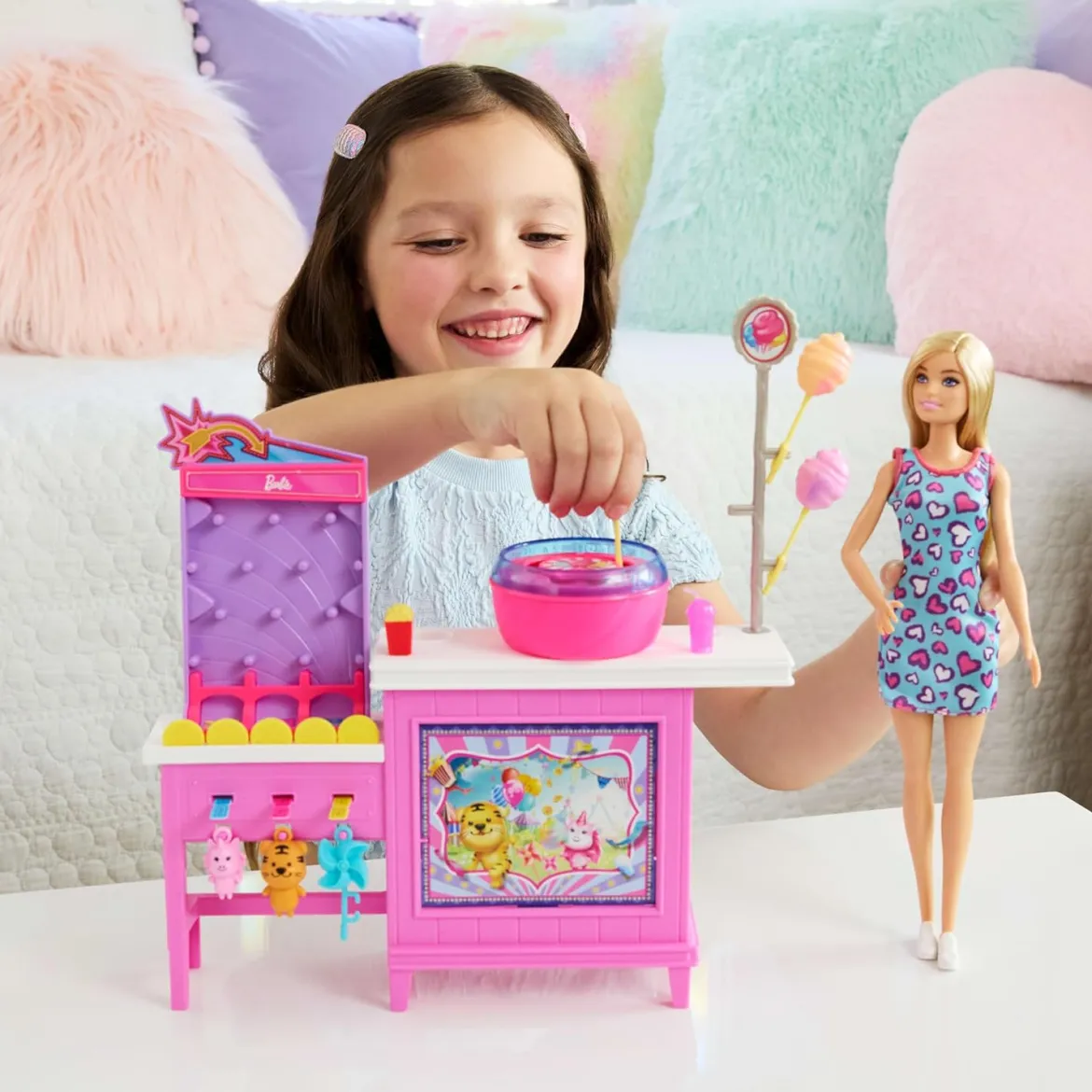 Barbie Leikkisetti Beach Detectives Treats and Games Booth