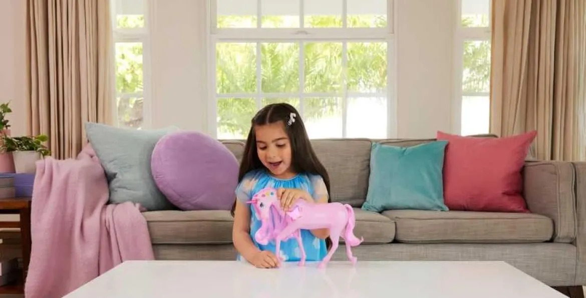 Barbie Sparkle Lights Unicorn Yksisarvinen Valoilla