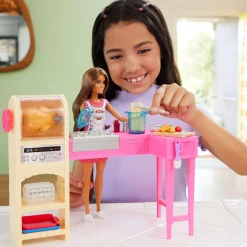 Barbie & Teresa Cook and Create Kitchen Barbien Keittiö Leikkisetti