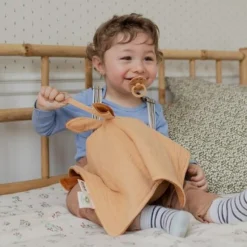 BIBS Kangaroo Uniriepu Dark Oak/Tumma Tammi