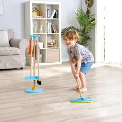 Hape Lasten Siivoustarvikkeet Telineessä 6 Osaa