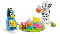 LEGO 11201 Blueyn ja Katin Hupihetket Leikkikentällä