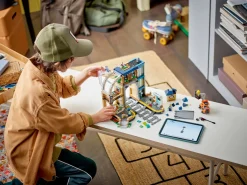 LEGO City 60469 Päärautatieasema