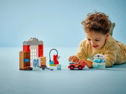 Lego Duplo 10456 McQueenin Vierailu Docin Tallilla