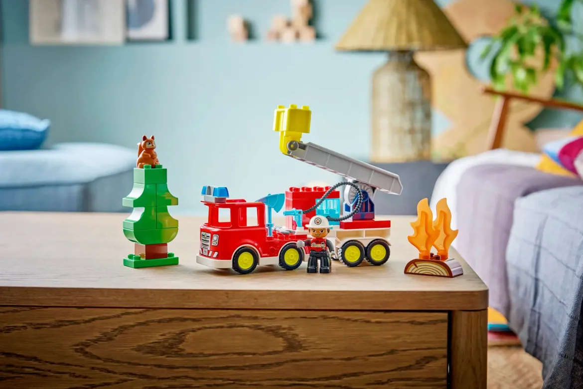 LEGO Duplo 10473 Paloauto, Paloletku ja Pelastaja