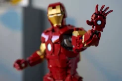 LEGO Marvel 76344 Iron Man Mark 3 Keräilyversio