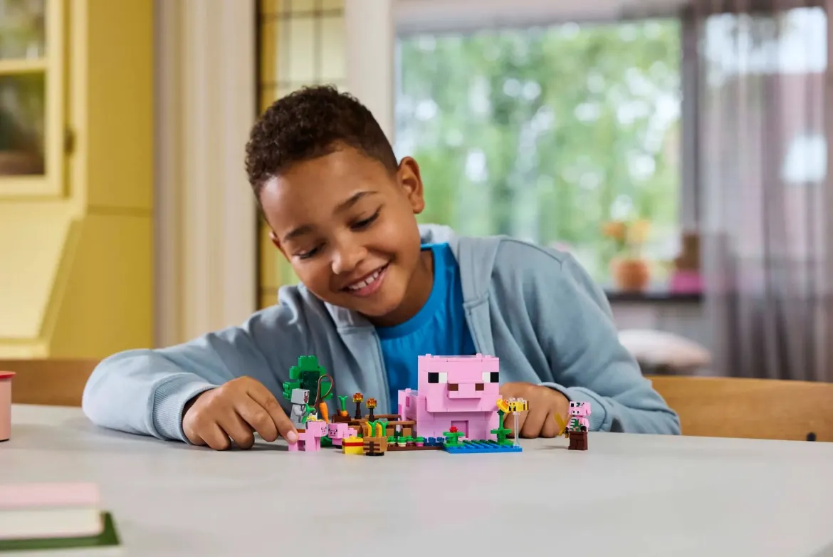 LEGO Minecraft 21268 Porsaan Talo