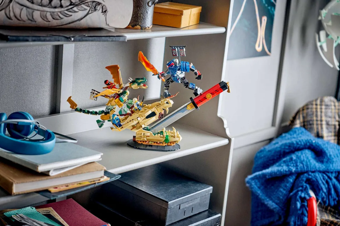 LEGO Ninjago 71871 Taistelu Lohikäärmeen Miekalla