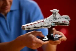 LEGO Star Wars 75441 Venator-luokan Hyökkäysristeilijä