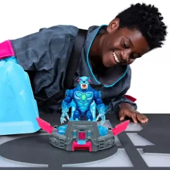 Mr Beast LAB Mutators Cryo Lab Collector Figure Valoilla ja Äänillä