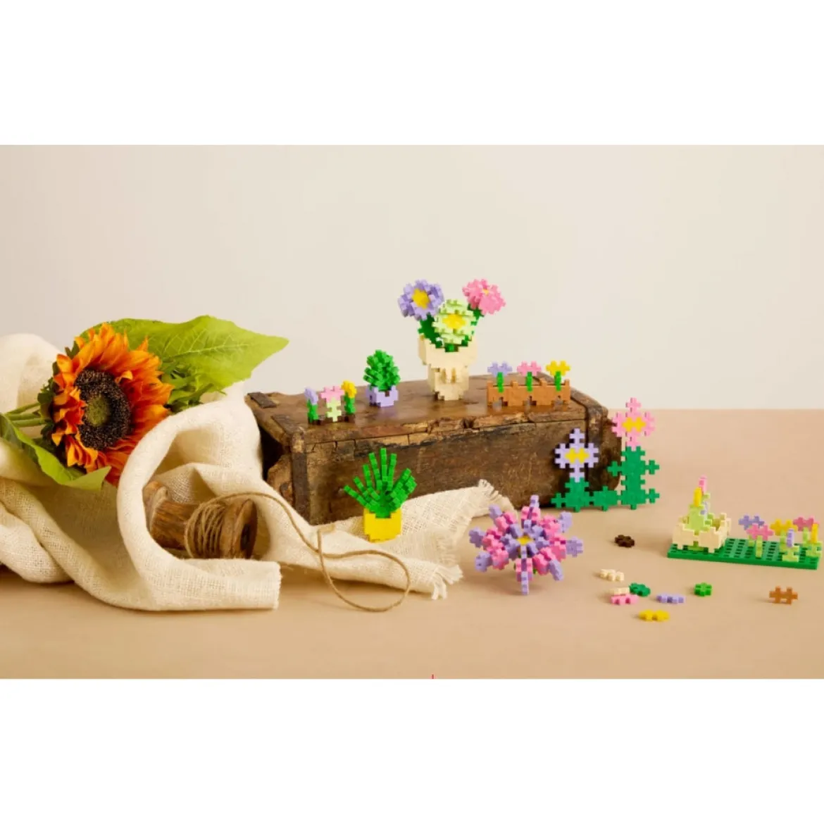 Plus Plus Rakennussarja Learn To Build Flower Shop