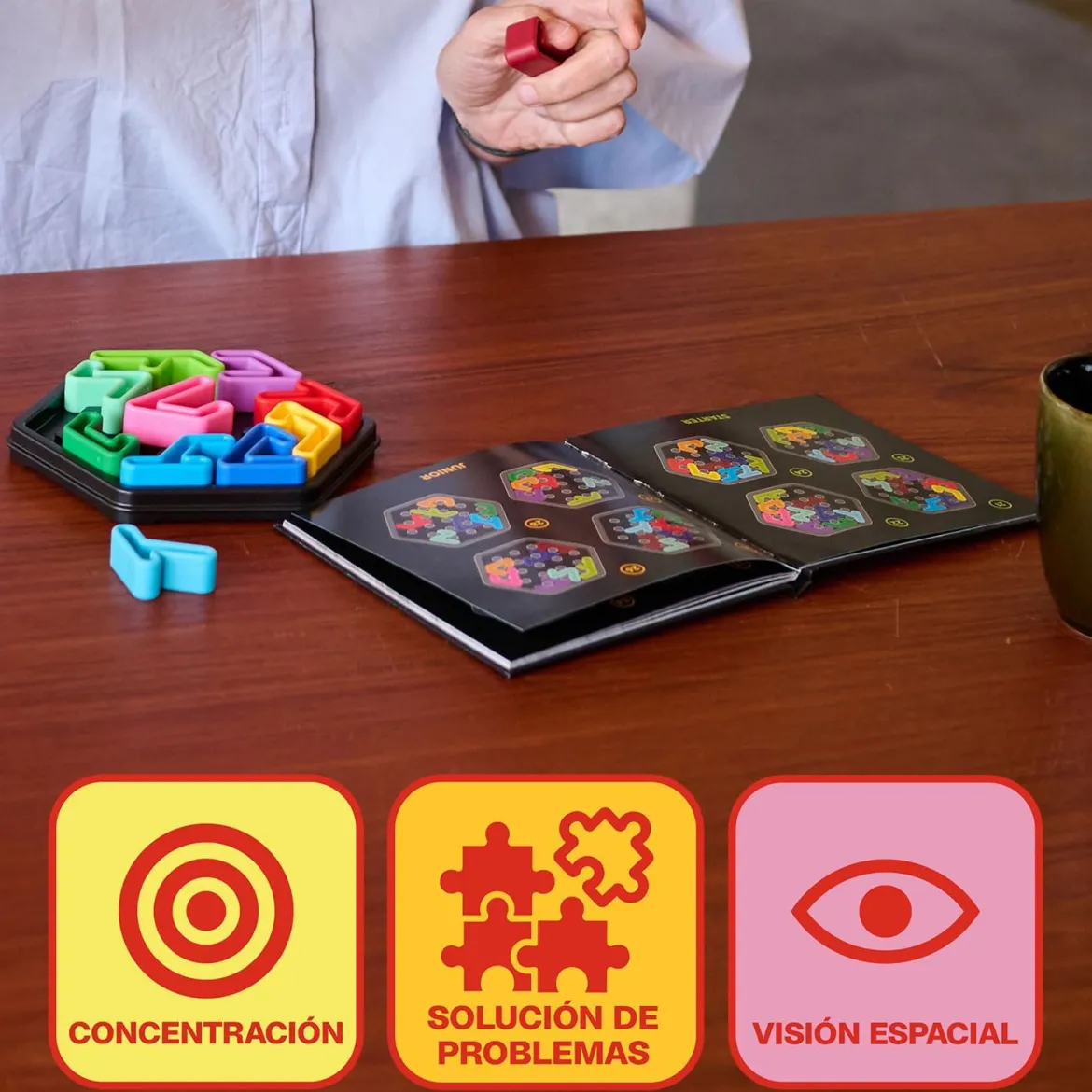 SmartGames IQ Deluxe Hexagon