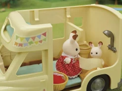 Sylvanian Families 5454 Family Campervan Matkailuauto