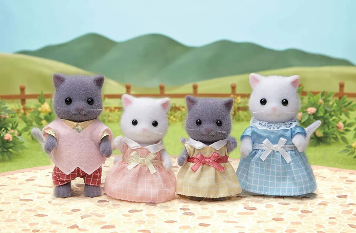Sylvanian Families 5455 Persian Cat Family