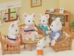 Sylvanian Families Vaahtokarkki Hiiriperhe