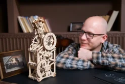 Ugears Engine Clock